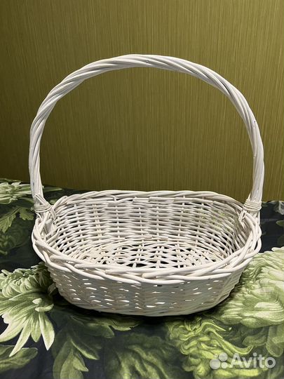 Корзина плетеная