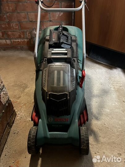 Газонокосилка электрическая bosch