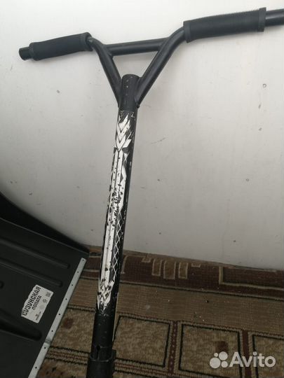 Трюкавой самокат