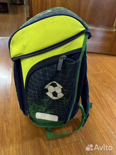 Школьный рюкзак для мальчика ортопедический