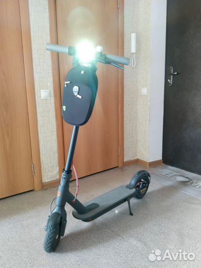 Электрический самокат xiaomi m365