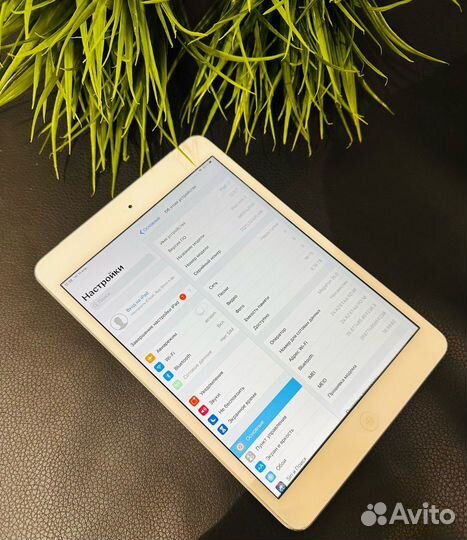 Apple iPad mini 2 - 16Gb, Wi-Fi + Cell, Silver