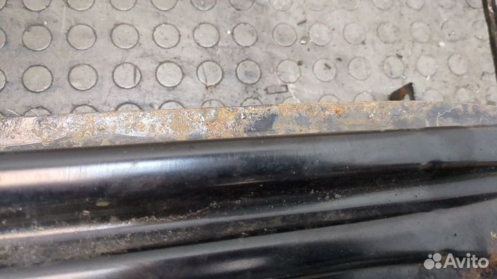 Усилитель бампера Volkswagen Scirocco 2008, 2009