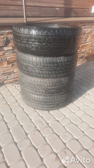Continental CrossContact UHP E 225/55 R18 98V