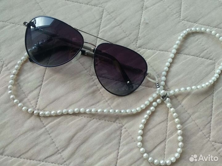 Солнцезащитные очки женские авиаторы с цепочкой