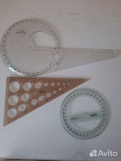 Транспортир геодезический, линейка и циркуль