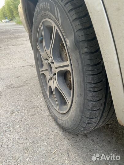 Nokian Tyres Nordman SX2 175/65 R14 82T