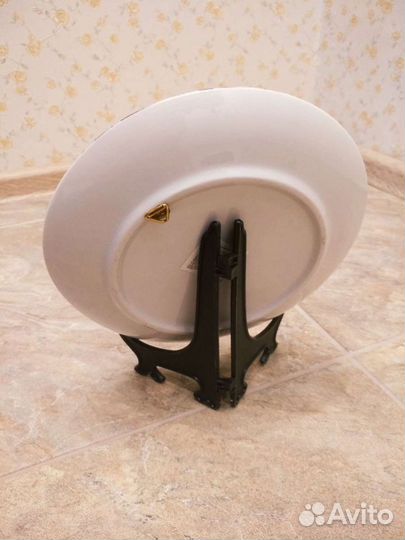 Настенная тарелка