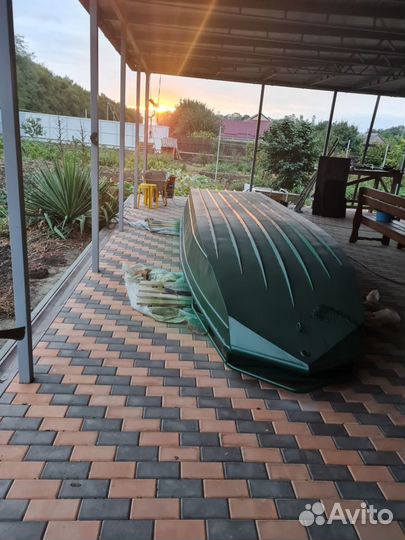 Лодка алюминиевая (болотоход)