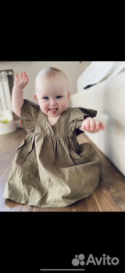 Платье на девочку 80