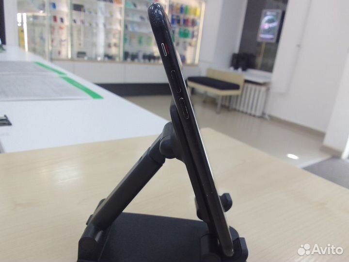 iPhone 7, 32 ГБ