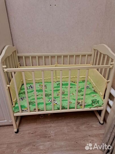 Детская манеж с матрасом