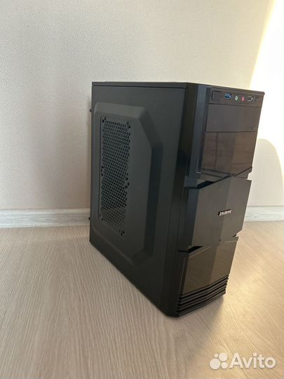 Корпус Zalman для компьютера mATX