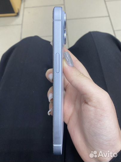 iPhone 15, 128 ГБ