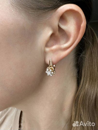 Золотые серьги с бриллиантами 585 / 5.2 гр