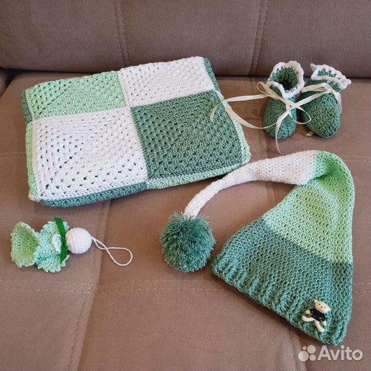 Костюм для новорожденного на выписку