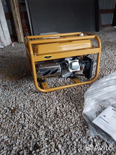 Генератор бензиновый