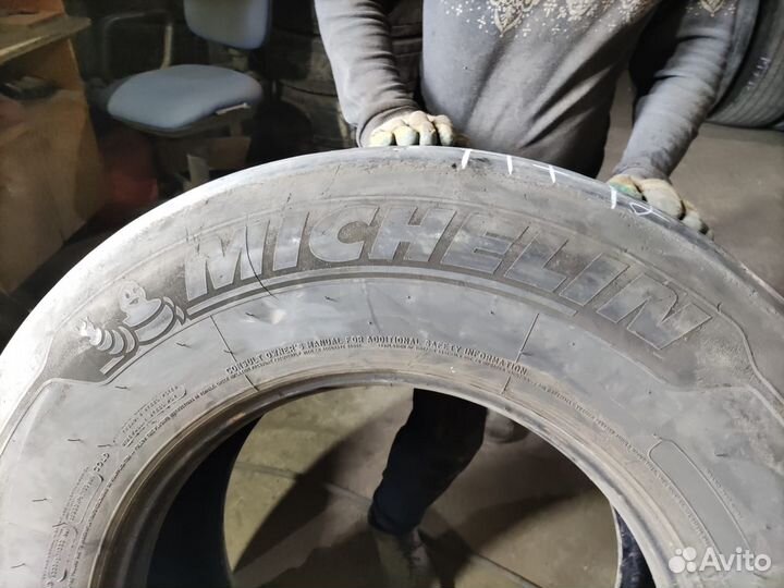 Грузовая шина бу 385 65 R22.5 Michelin