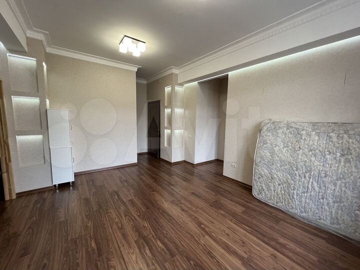 2-к. квартира, 58,7 м², 2/4 эт.