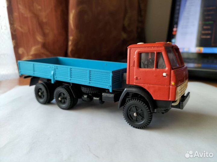 Модель автомобиля камаз-5320, ссср, 1:43