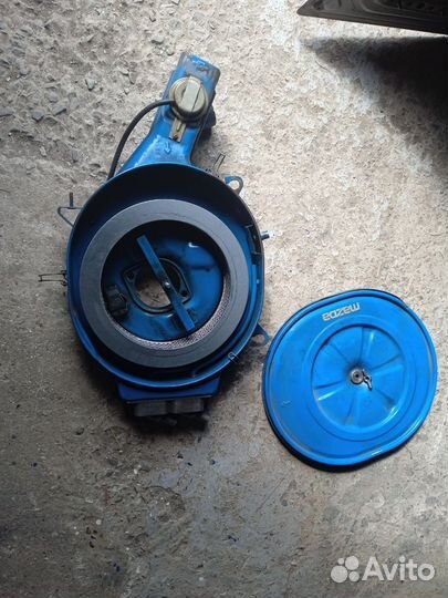 Корпус воздушного фильтра Мазда 626 GC 2.0 бенз.FE