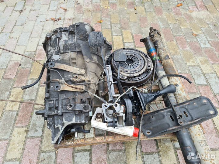 Коробка передач 5кпп, сцепление мерседес 126