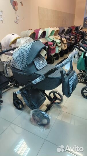 Новая коляска adamex 2 в 1