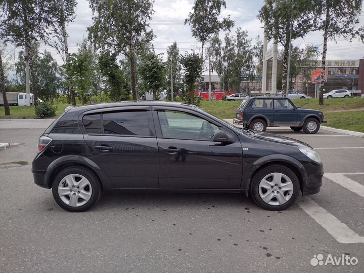 Opel Astra 1.6 AMT, 2011, 216 476 км