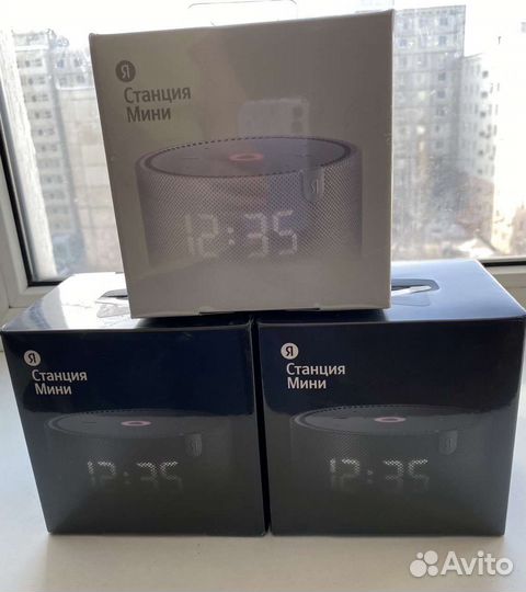 Умная колонка с Алисой Яндекс мини с часами новая