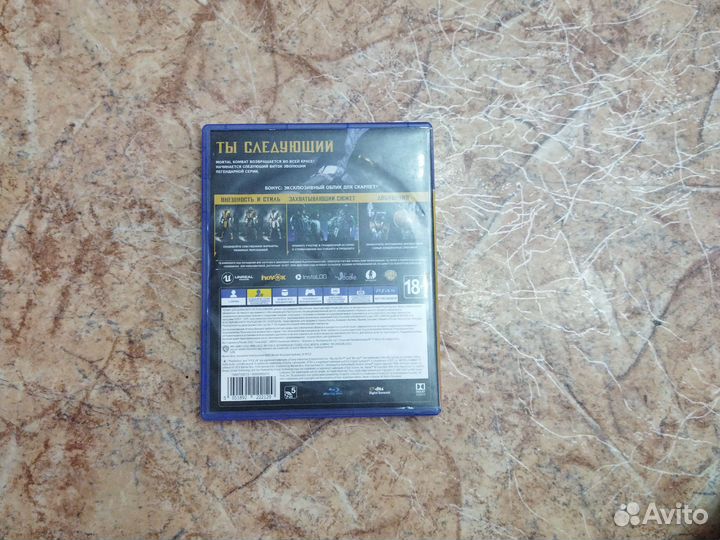 MK11 и Days Gone на PS4