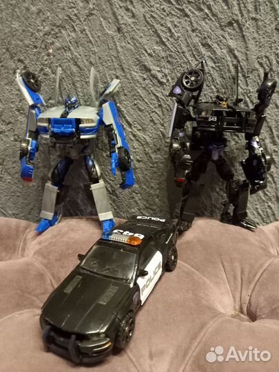 Transformers barricade takara hasbro 2006