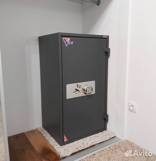 Огневзломостойкий сейф valberg гарант евро 95T EL