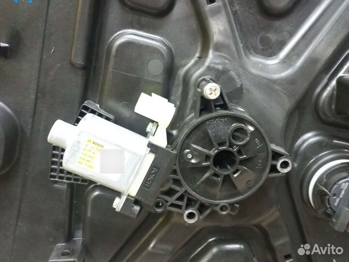 Стеклоподьемник передний правый Киа Церато 4 BD