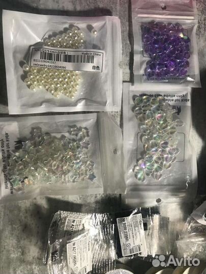 Бисер, бусины, фурнитура