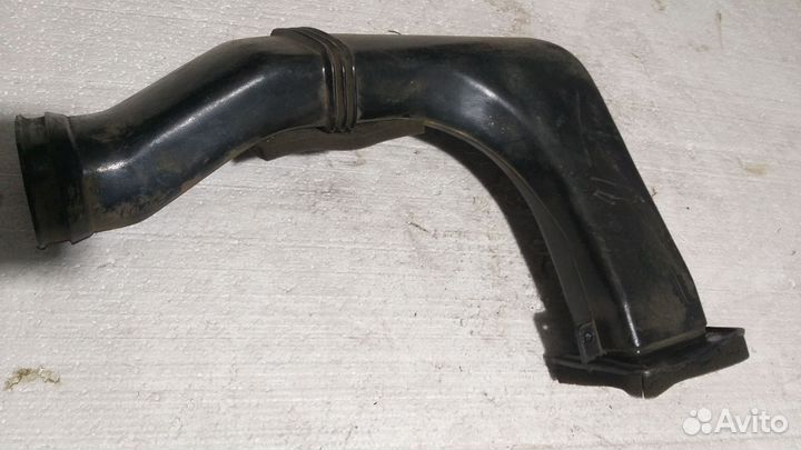 Воздуховод отопителя 2