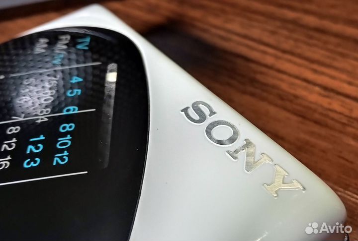 Кассетный плеер Sony Walkman wm-f109