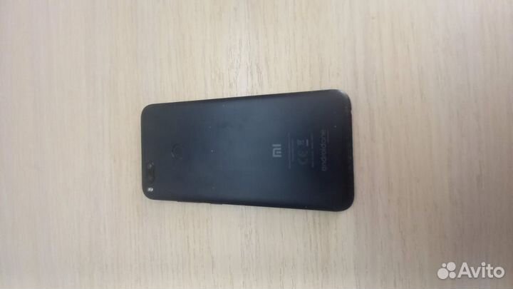 Xiaomi Mi A1 Android One, 4/32 ГБ