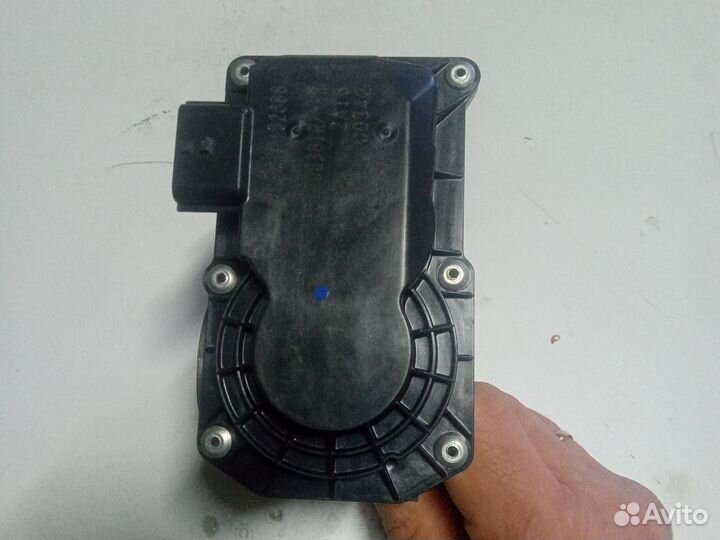 Дроссельная заслонка двигатель К7М