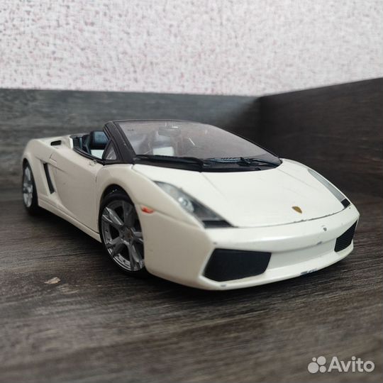 Lamborghini gallardo spyder 1:18