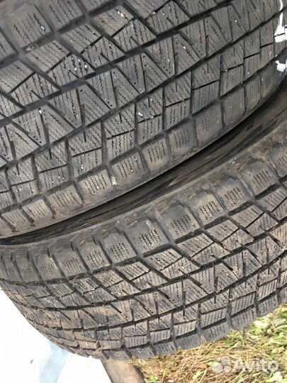 Bridgestone Blizzak DM-V2 225/65 R17