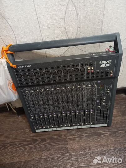 Микшерный пульт soundcraft spirit sx