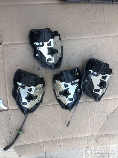 Замок механизм на двери Bmw 5 e60 e61 бмв 5 е60