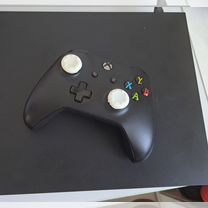 Xbox One X 1тб