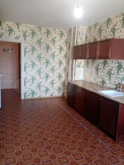 3-к. квартира, 81 м², 10/10 эт.