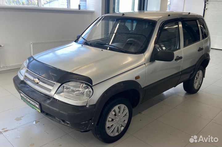 Chevrolet Niva, 2004