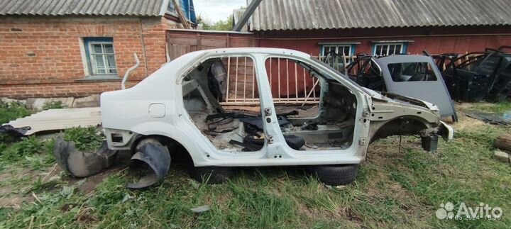 Кузов частями целиком renault Логан 1 рест