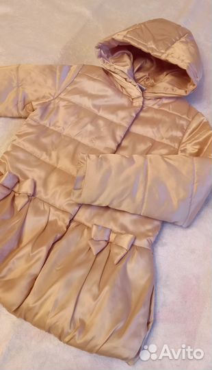 Куртка на девочку 7-8 лет