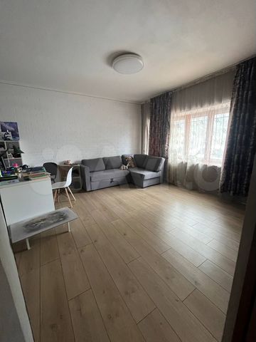 2-к. квартира, 65,4 м², 1/3 эт.