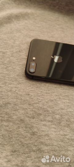 iPhone 8 Plus, 128 ГБ