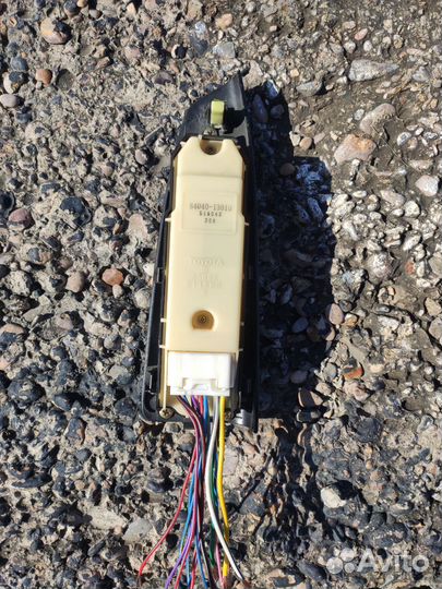 Пульт управления стеклоподъемника и Toyota